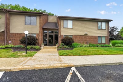 /international/us/101-knoll-court-noblesville-in-110108884563/