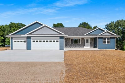 /international/us/7310-birdie-view-lane-oconto-wi-110108997624/