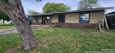 /international/us/1031-thorain-san-antonio-tx-110097064665/