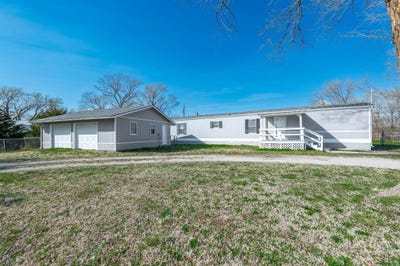 /international/us/818-w-81st-st-s-haysville-ks-110106378798/