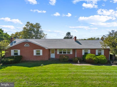 /international/us/2754-big-road-frederick-pa-110120452520/