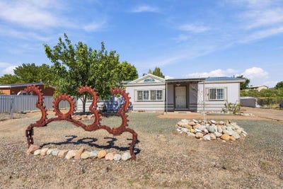 /international/us/3033-dona-juanita-drive-sw-albuquerque-nm-110120083806/
