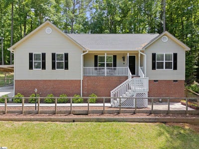 /international/us/16-trey-lane-ware-shoals-sc-110107869383/