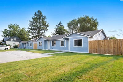/international/us/502-n-kent-place-kennewick-wa-110109725428/