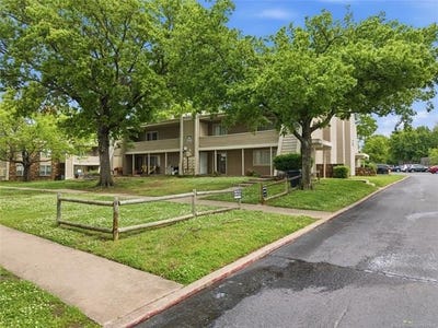 /international/us/7455-s-yale-avenue-tulsa-ok-110108887781/