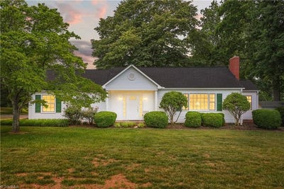 /international/us/370-sain-road-mocksville-nc-110108853489/