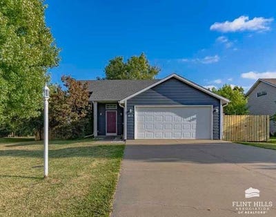 /international/us/415-west-street-riley-ks-110100939916/