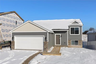 /international/us/7511-147th-lane-nw-ramsey-mn-110098249571/