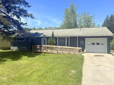 /international/us/106-webster-road-alpena-mi-110108549031/