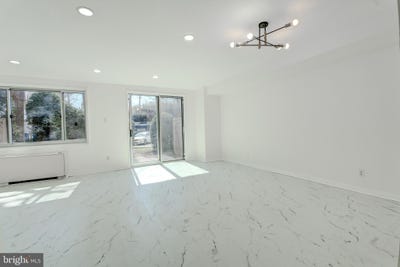/international/us/1900-lyttonsville-road-silver-spring-md-110108335112/