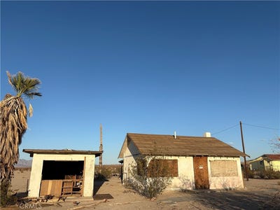 /international/us/4723-pinto-mountain-road-29-palms-ca-110099101962/