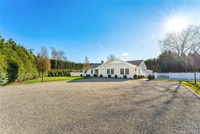 /international/us/275-mill-road-westhampton-beach-ny-110104241122/