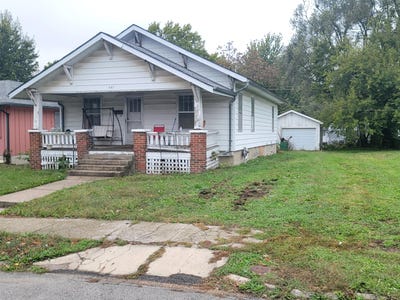 /international/us/457-jefferson-ave-marshall-mo-110103205964/