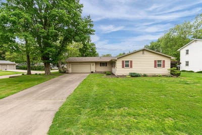 /international/us/3324-34th-ave-court-rock-island-il-110108254886/