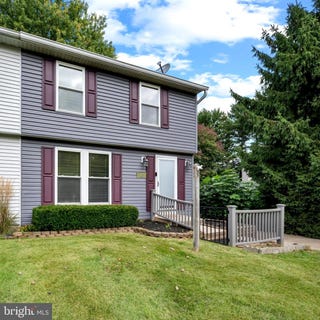 /international/us/4410-sycamore-drive-hampstead-md-110120059583/