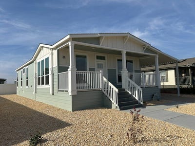 /international/us/16222-monterey-lane-huntington-beach-ca-110095003052/