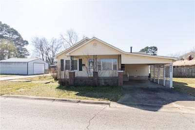 /international/us/1711-w-cline-road-clarksville-ar-110106150663/