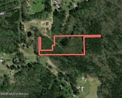 /international/us/new-temple-road-fulton-ms-110120921710/