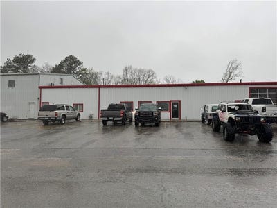 /international/us/1608-9th-st-rogers-ar-110098515390/