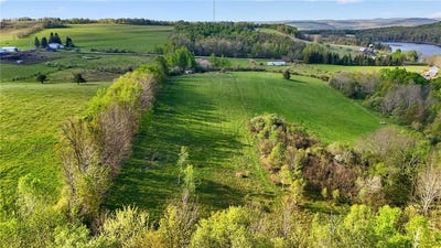 /international/us/224-smith-road-worcester-ny-110108169567/