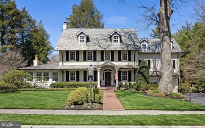 /international/us/201-e-oak-avenue-moorestown-nj-110107200106/