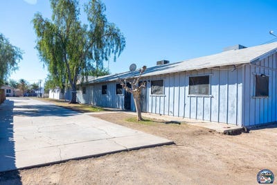 /international/us/316-w-barbara-st-calipatria-ca-110108189709/