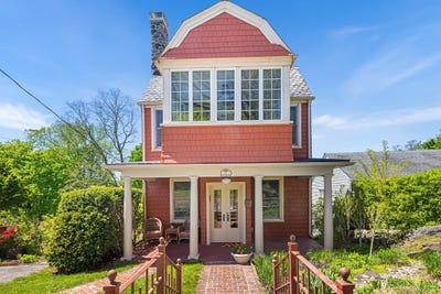 /international/us/17-upland-avenue-white-plains-ny-110107981807/