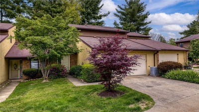 /international/us/82-silver-valley-boulevard-munroe-falls-oh-110108018647/