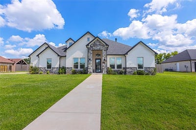 /international/us/217-devonshire-mount-pleasant-tx-110100595862/