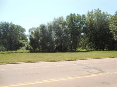 /international/us/6th-crn-17th-st-6th-avenue-windom-mn-110095447063/