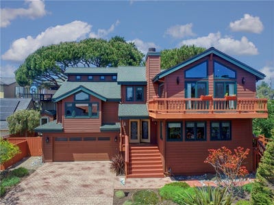 /international/us/1660-saint-thomas-avenue-cambria-ca-110099305493/