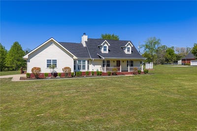 /international/us/2923-mistie-lane-ozark-ar-110107289901/