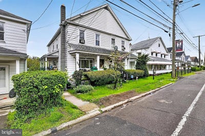 /international/us/932-main-plymouth-pa-110108661993/