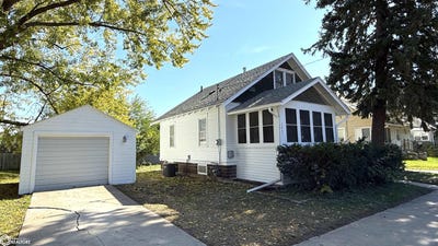 /international/us/1441-n-jefferson-avenue-mason-city-ia-110120499458/