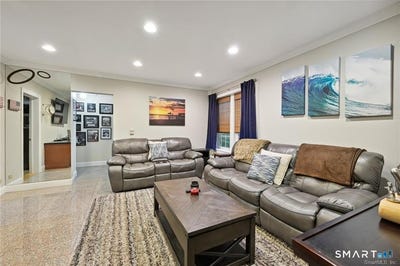 /international/us/833-summer-street-stamford-ct-110107393993/