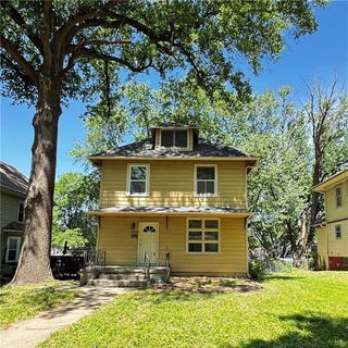 /international/us/2819-sacramento-street-st-joseph-mo-110104585368/