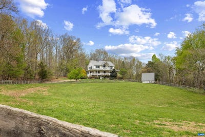 /international/us/665-newport-rd-spottswood-va-110107463806/