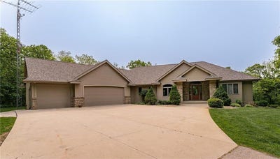 /international/us/7720-100th-street-nw-pine-island-mn-110100221518/