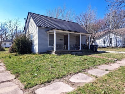 /international/us/332-s-pennsylvania-avenue-webb-city-mo-110107980994/