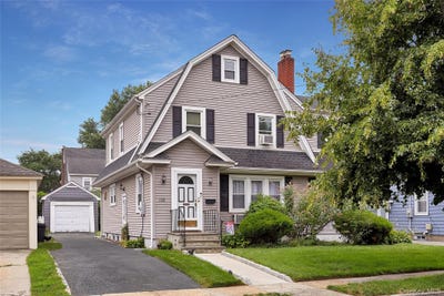 /international/us/116-oak-street-floral-park-ny-110120766055/