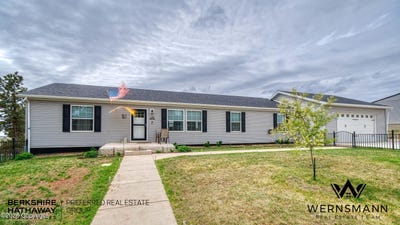 /international/us/419-deanne-ave-newcastle-wy-110107821419/