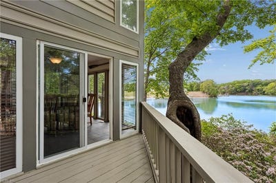 /international/us/117-sturgeon-creek-road-deltaville-va-110107800627/