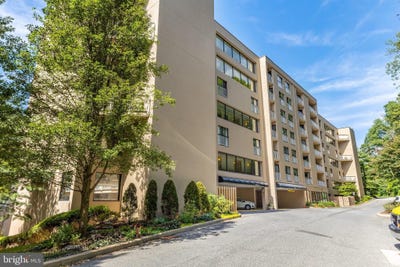/international/us/1704-n-park-drive-wilmington-de-110105362364/