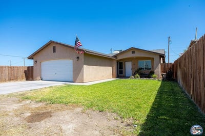 /international/us/596-e-freeman-st-calipatria-ca-110100865231/