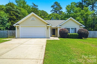 /international/us/12209-woodbend-drive-matthews-nc-110108608786/