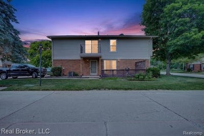 /international/us/68457-rosewood-lane-richmond-mi-110109166546/