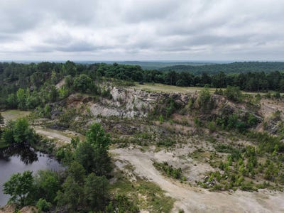 /international/us/polk-road-482-cove-ar-110108450954/