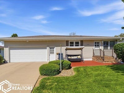 /international/us/2003-wardview-road-marshalltown-ia-110108331733/