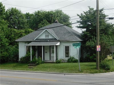 /international/us/806-w-mulberry-street-salem-in-110108683386/