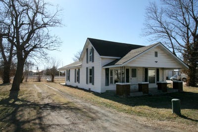 /international/us/314-e-jackson-street-marshfield-mo-110105722726/